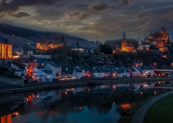 Kartenhaus Holiday home *